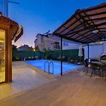 빌라 Ilyaholidayhomes Ekinoks