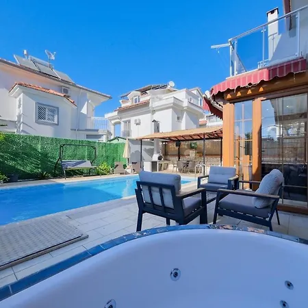 Ilyaholidayhomes Ekinoks *