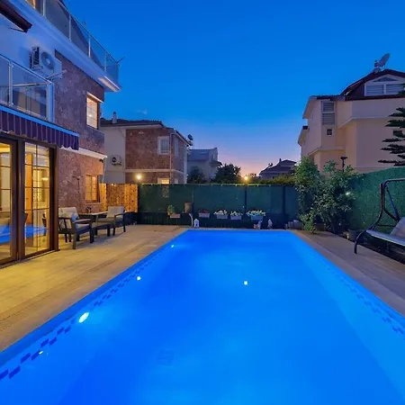 빌라 Ilyaholidayhomes Ekinoks 페티예