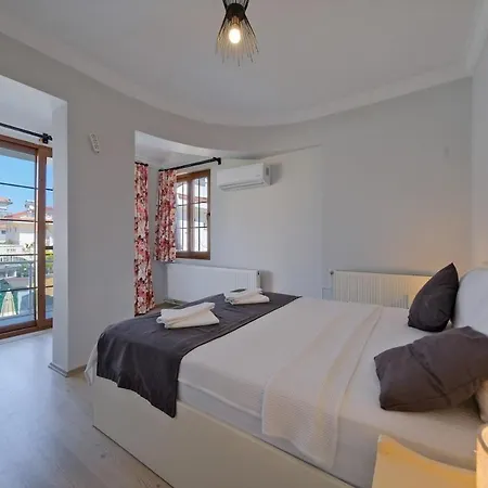 Ilyaholidayhomes Ekinoks *