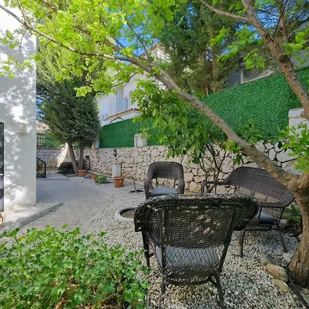 Ilyaholidayhomes Ekinoks Vila