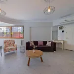 Ilyaholidayhomes Ekinoks