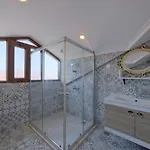 Ilyaholidayhomes Ekinoks Villa *