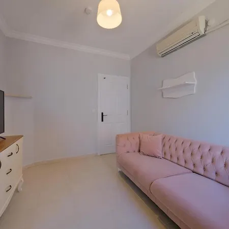 Ilyaholidayhomes Ekinoks * פאטהיה
