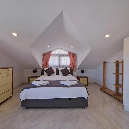 וילה Ilyaholidayhomes Ekinoks פאטהיה